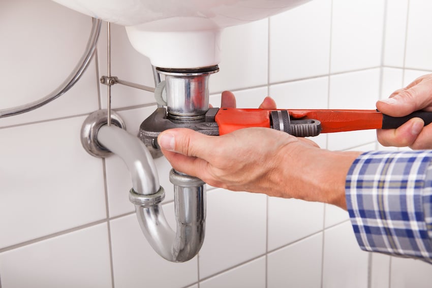 What Does Hard Water Do To Plumbing?